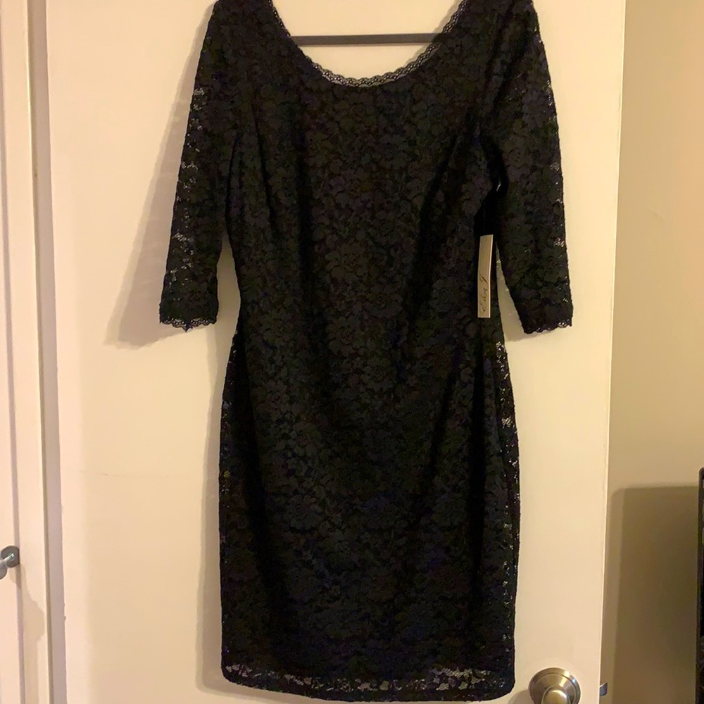 Black lace sheath dress 3/4 sleeve NWT